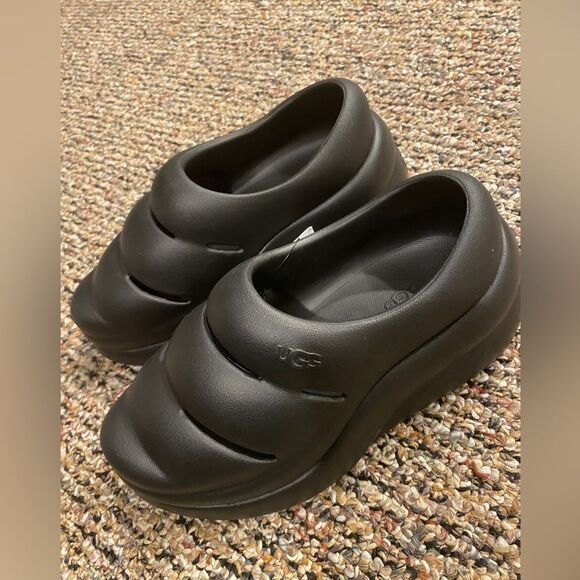 NWT UGG Sport Yeah Clog - Black - Picture 12 of 14